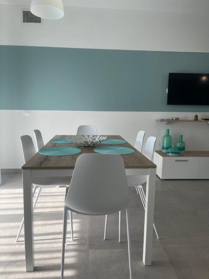 "La Terrazza Di Via Roma" Delta Del Po - Private Parking Leilighet Porto Viro Eksteriør bilde