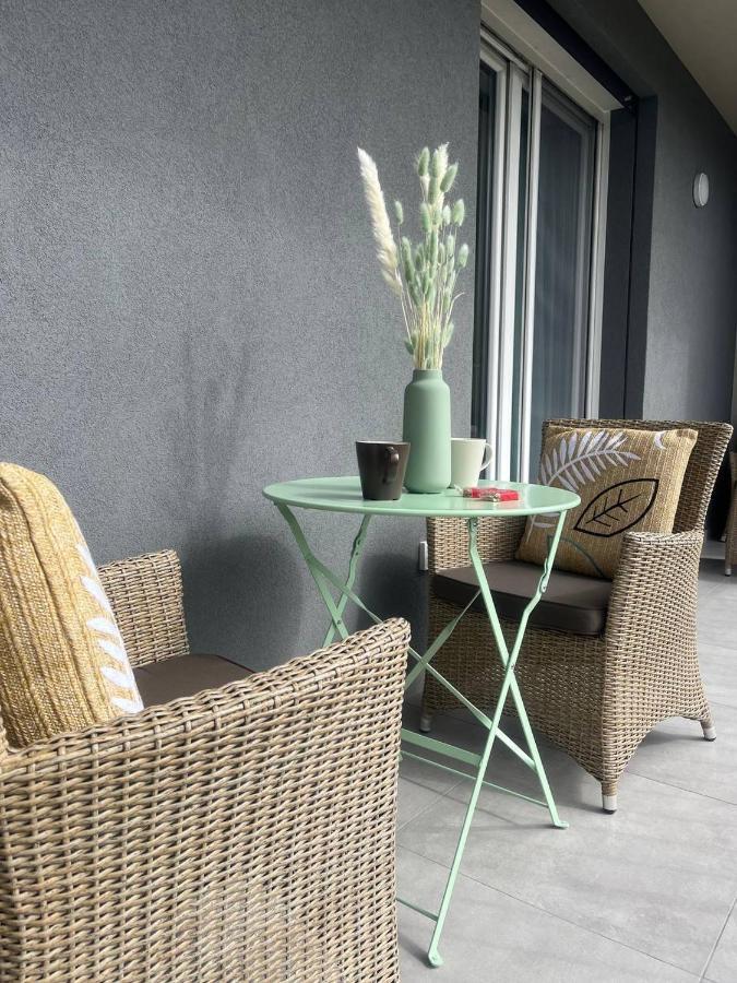 "La Terrazza Di Via Roma" Delta Del Po - Private Parking Leilighet Porto Viro Eksteriør bilde