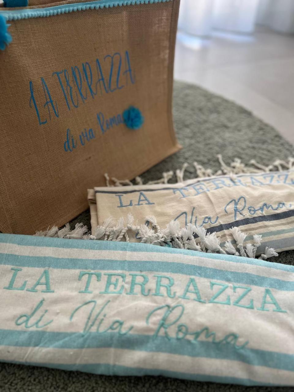 "La Terrazza Di Via Roma" Delta Del Po - Private Parking Leilighet Porto Viro Eksteriør bilde