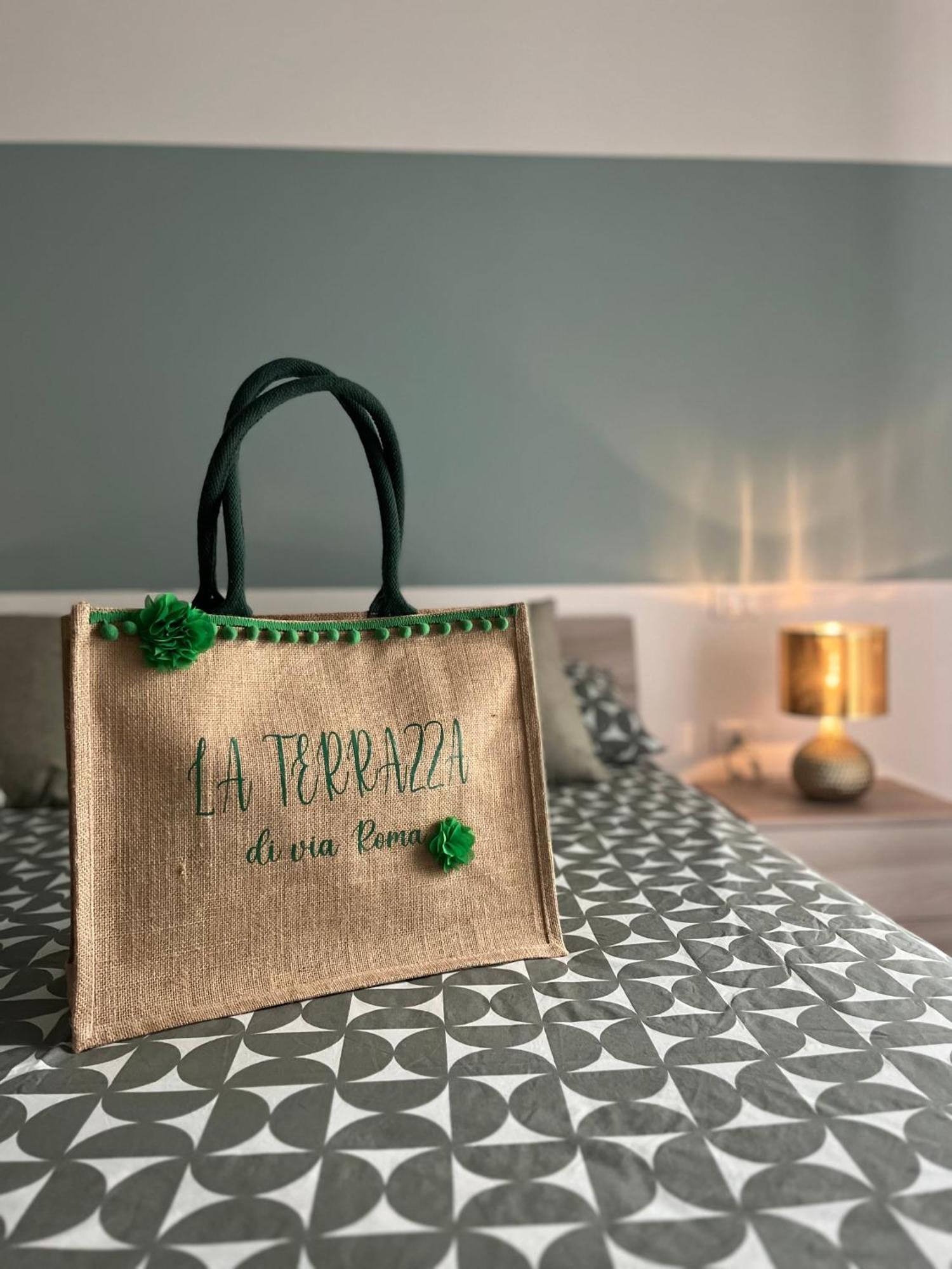 "La Terrazza Di Via Roma" Delta Del Po - Private Parking Leilighet Porto Viro Eksteriør bilde